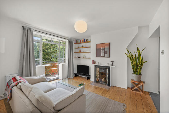 2 bed property, in Bushfield House Highbury New Park, £585,000