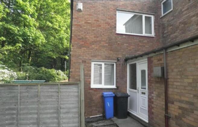 3 bed property, in Ironside Place, £85,000