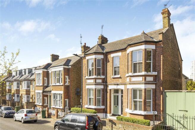2 bed property, in Iveley Road, £775,000