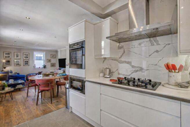 3 bed property, in Daphne Street, £699,000