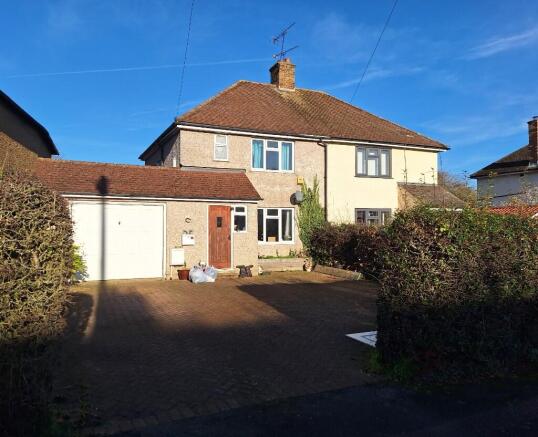 3 bed property, in Parsonage Road, £545,000