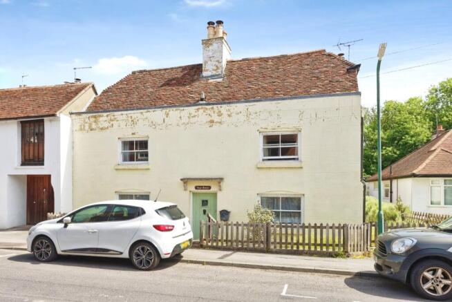 6 bed property, in Fordwich Road, £525,000