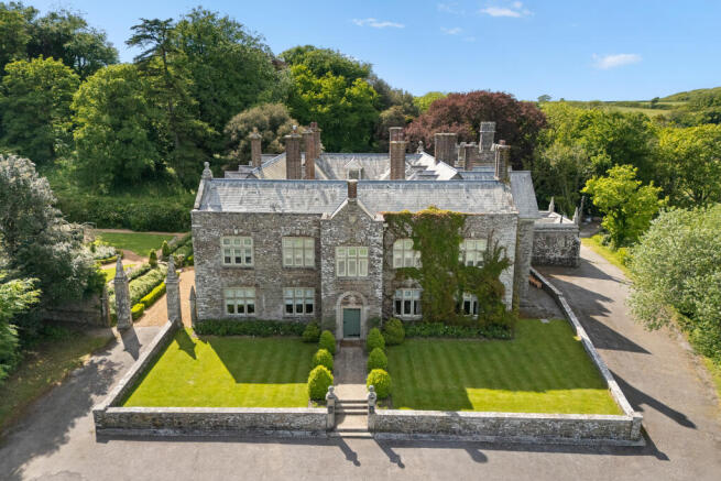 16 bed property, in Langdon Court, £6,950,000