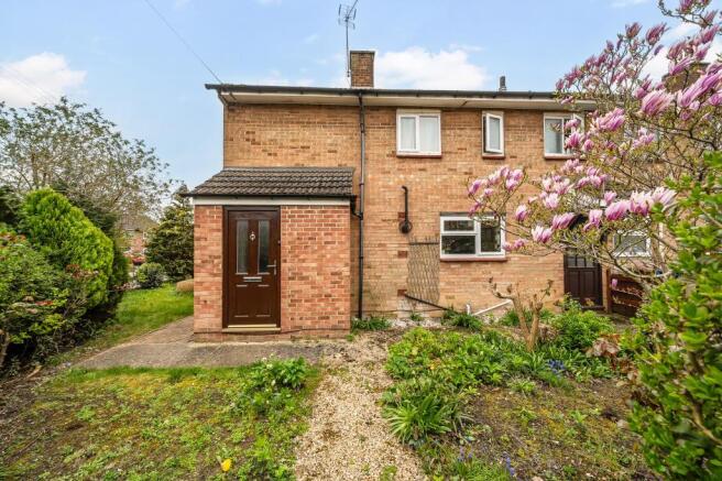 3 bed property, in Headington, £450,000