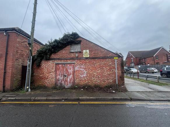 Land, in Prince George Street, £40,000