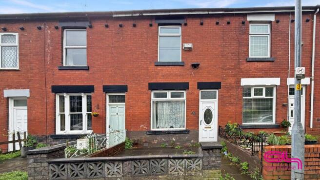 3 bed property, in Lonsdale Road, £160,000