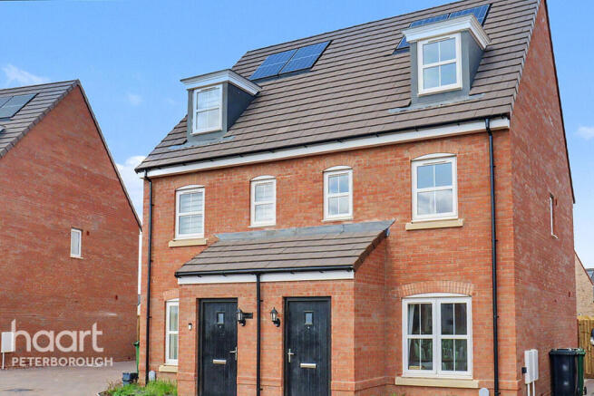 3 bed property, in Madingley Drive, £300,000