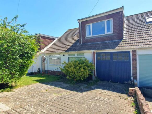 4 bed property, in Rodmell Avenue, £450,000