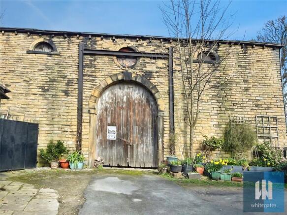 Land, in Longwood Road, £50,000