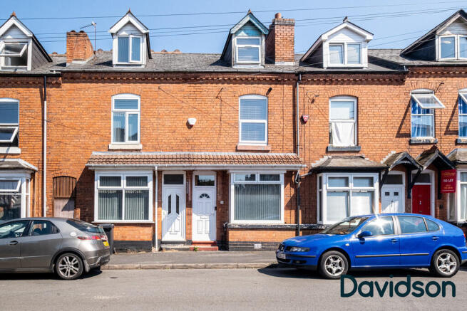 5 bed property, in Leslie Road, £375,000