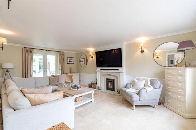 4 bed property, in Folly Road, £1,250,000