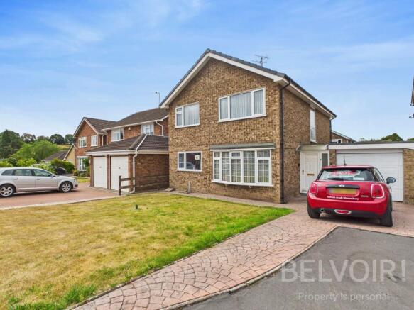 4 bed property, in Beech Close, £365,000