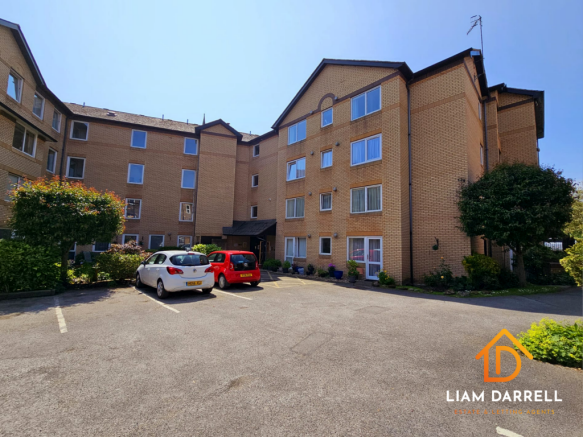 1 bed property, in Homecrest House, £18,000