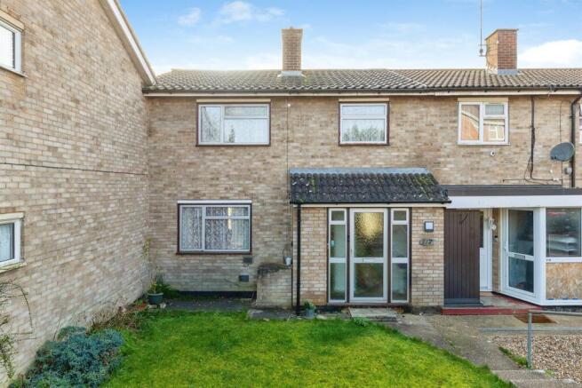 3 bed property, in Chertsey Rise, £315,000