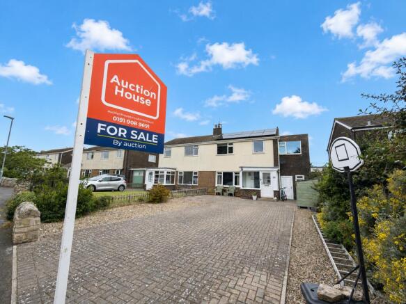 4 bed property, in 6 North Lane North Sunderland, £230,000