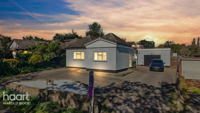 3 bed property, in Noak Hill Road, £725,000