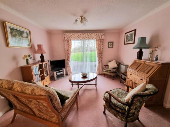 1 bed property, in Westley Court, £75,000