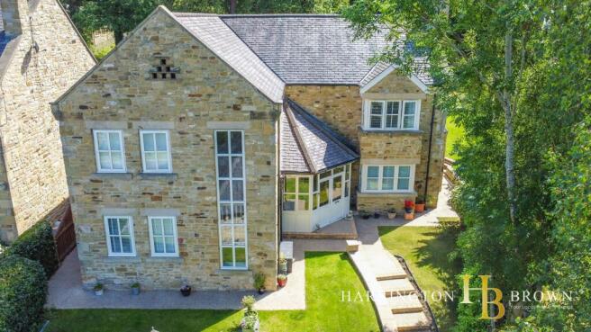 4 bed property, in Oley Meadows, £635,000