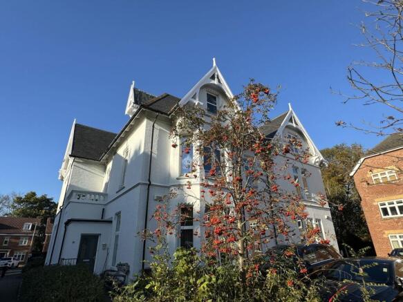 2 bed property, in The Ladle, £78,000