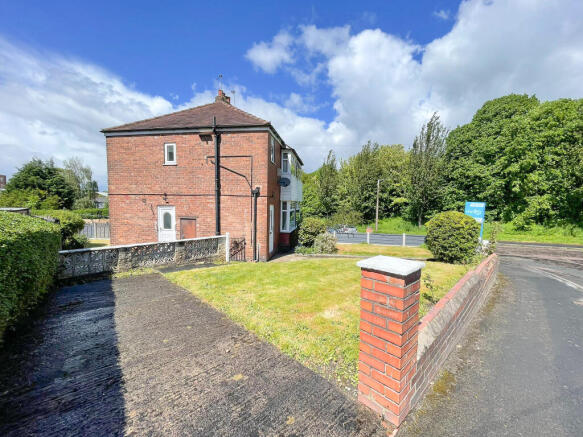 3 bed property, in Vernon Avenue, £245,000