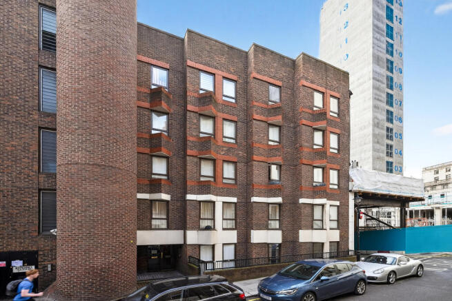 1 bed property, in 10 Craven Street, £665,000