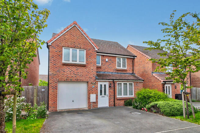 4 bed property, in Arcaro Road, £450,000