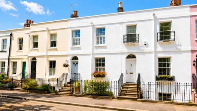 4 bed property, in St. Philips Street, £625,000