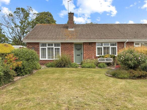 3 bed property, in Butterfly Bungalow, £250,000