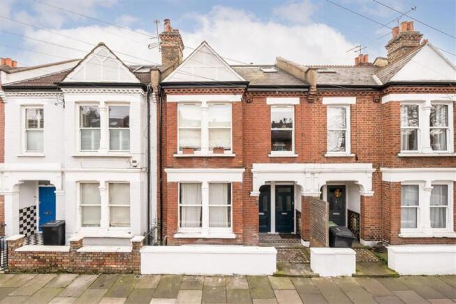 2 bed property, in Lambrook Terrace, £575,000