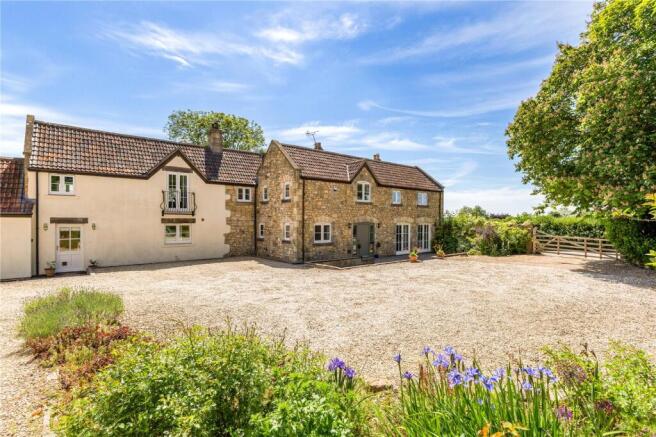 5 bed property, in Dunkerton, £1,575,000