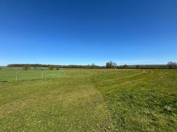 Land, in Clamgoose Lane, £150,000