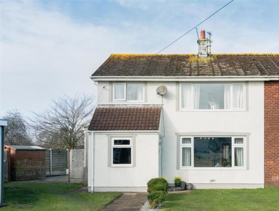 3 bed property, in Bank Head, £220,000