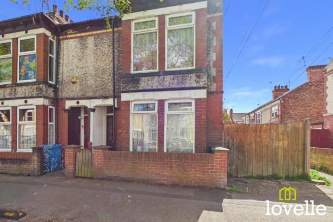 2 bed property, in Goddard Avenue, £85,000