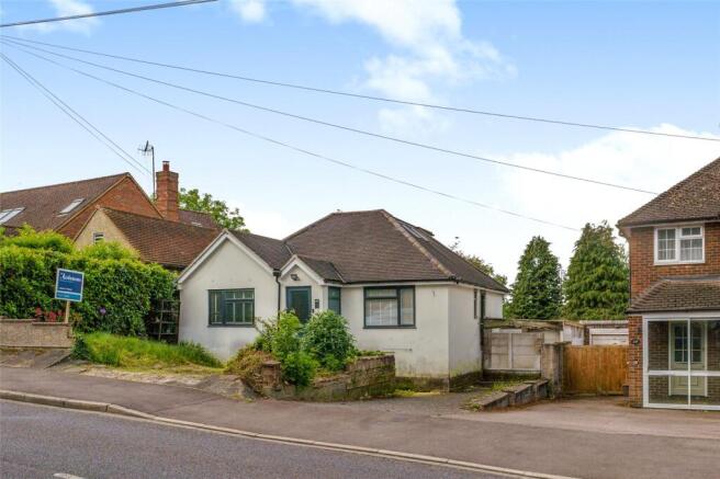 4 bed property, in Ridge Lane, £750,000