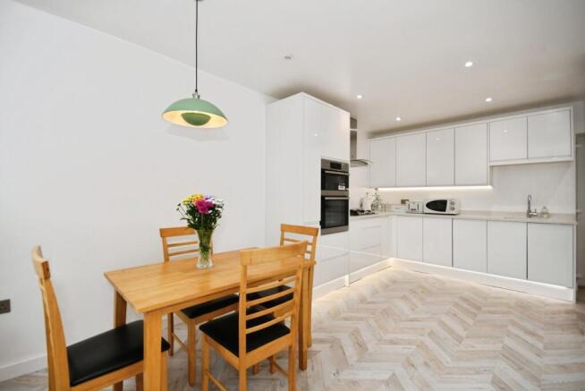 3 bed property, in The Hill, £220,000