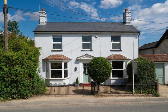 4 bed property, in Colchester Road, £540,000