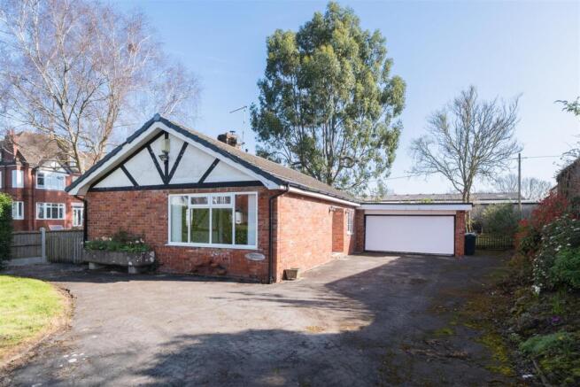 3 bed property, in Moors Lane, £325,000