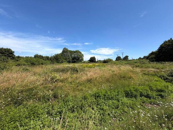 Studio, in Land at Dilly Meadows, £35,000