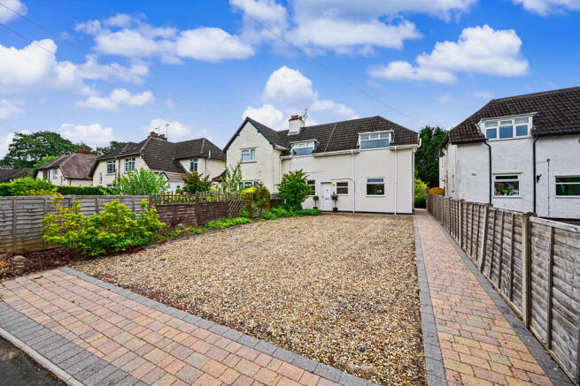 3 bed property, in Magnet Lane, £334,950