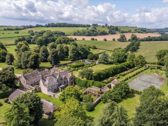 9 bed property, in Melcombe Bingham, £8,750,000