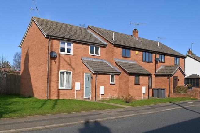 3 bed property, in Wickham Market, £250,000