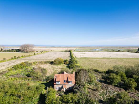 5 bed property, in Burnham Norton, £900,000