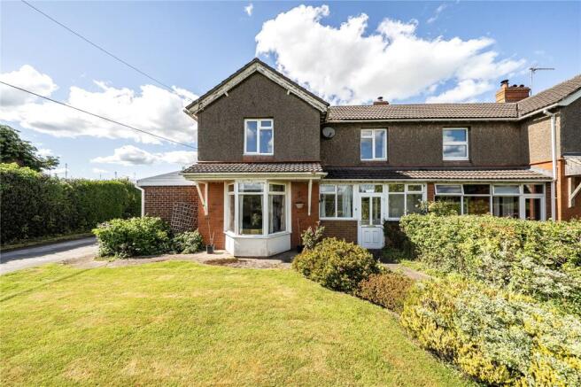 3 bed property, in Station Road, £355,000