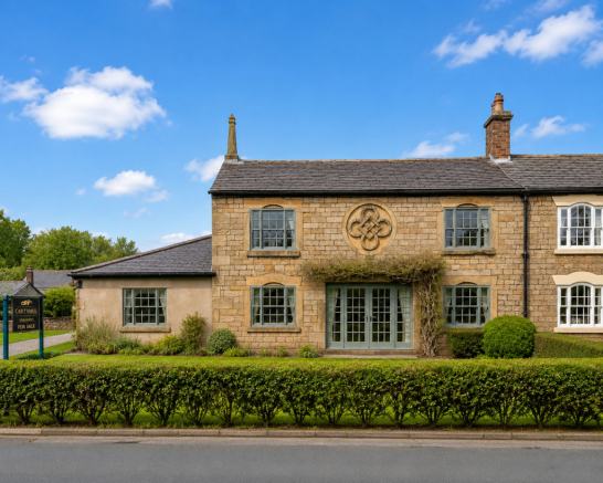 5 bed property, in Southport Road, £650,000