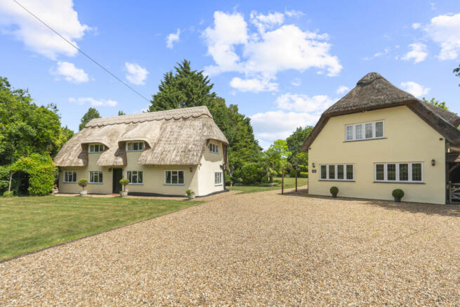 5 bed property, in Cherry Green, £1,150,000