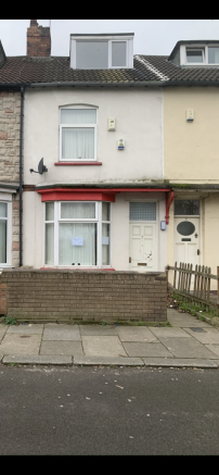 2 bed property, in Allinson Street, £65,000