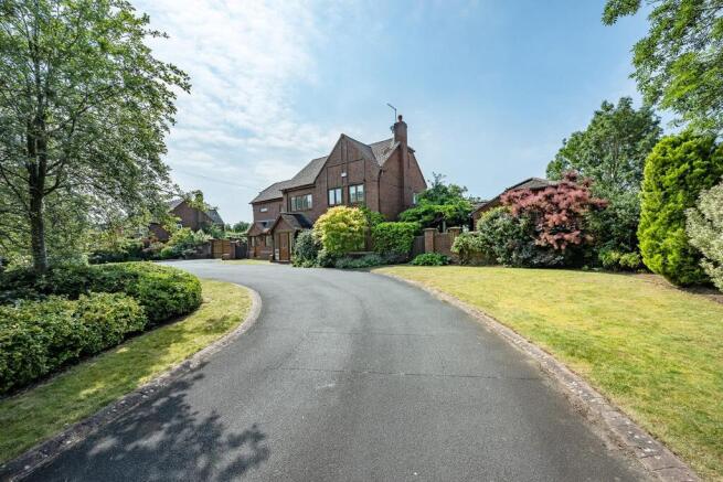 5 bed property, in Kenilworth Road, £2,850,000