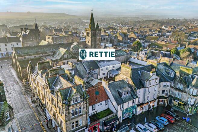 2 bed property, in Market Street, £395,000