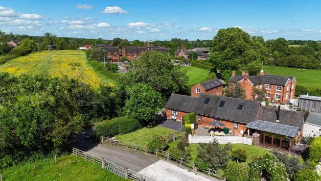 3 bed property, in Withington, £600,000