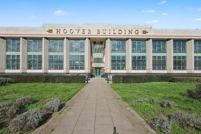 2 bed property, in Hoover Building, £999,999